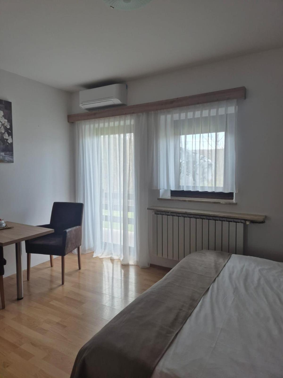 Pansion Danica Otel Rastovača Dış mekan fotoğraf
