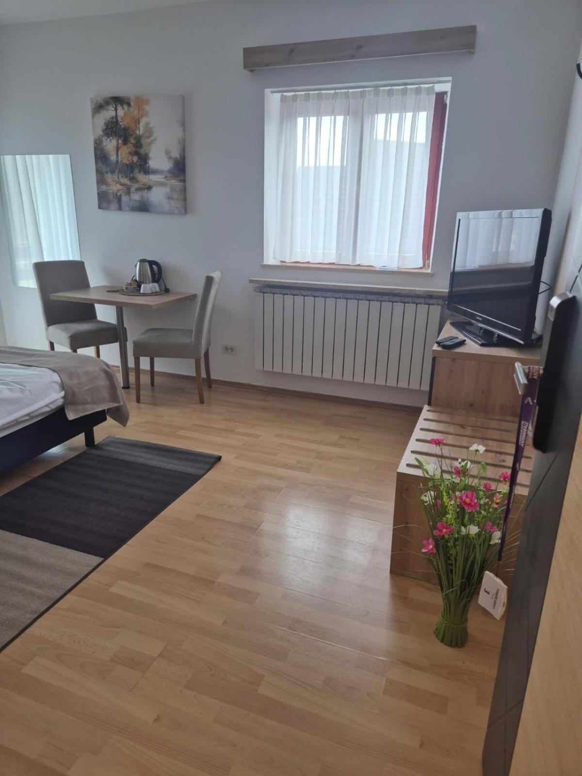 Pansion Danica Otel Rastovača Dış mekan fotoğraf